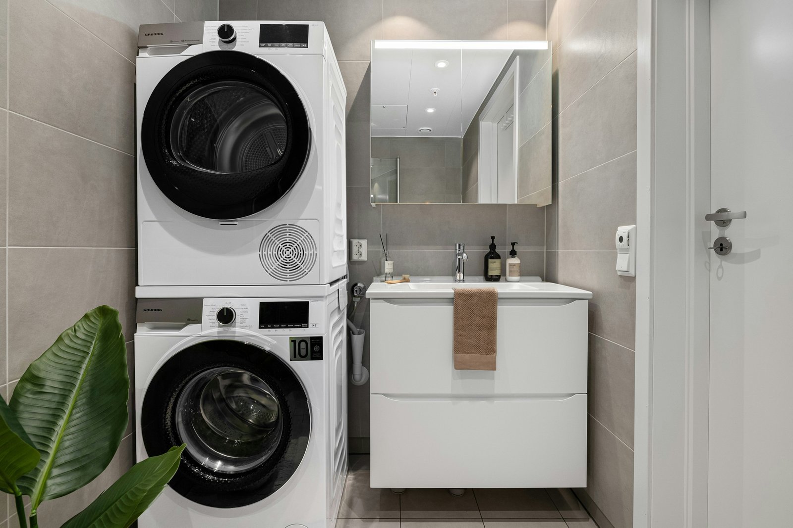 Waschmaschine im Waschraum