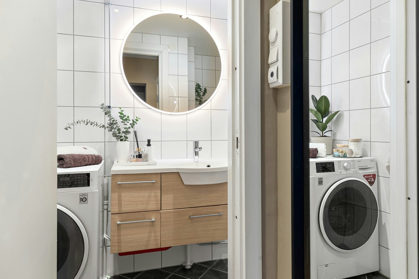 Waschmaschine im Waschraum